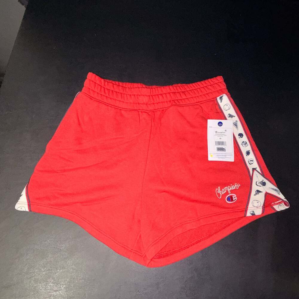 Champion Women's Short , Red, XS